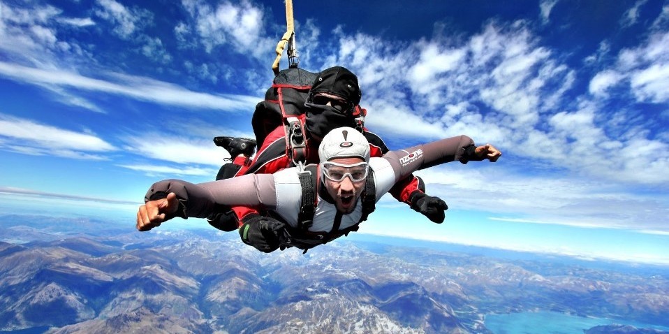 Skydiving in Queenstown