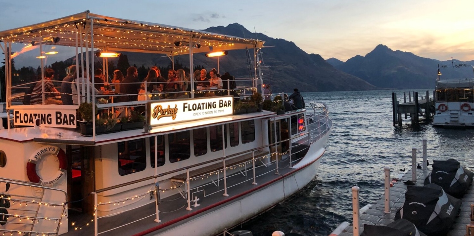 Perky's Floating Bar in Queenstown