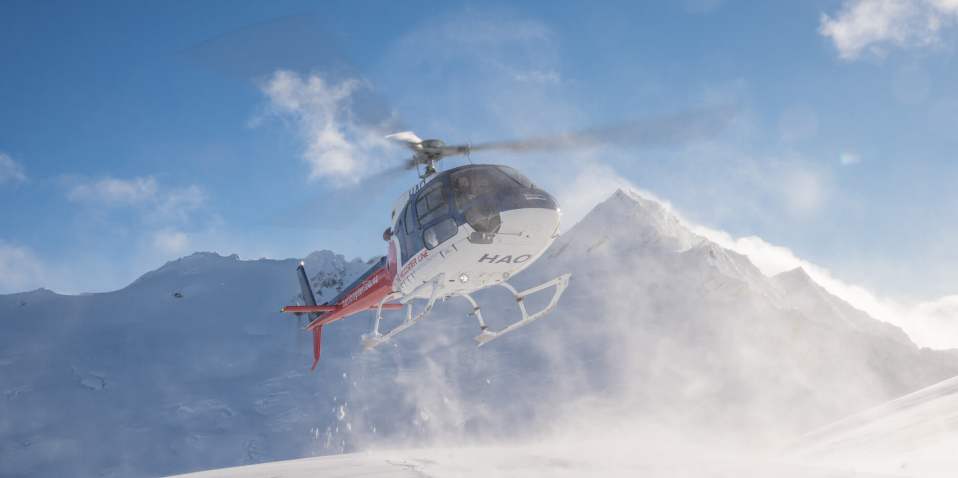 Helicopter Flight & Glacier Landing from Queenstown