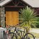 Accommodation for families at Mountain Range Lodge - Mountain bikes for the whole family 