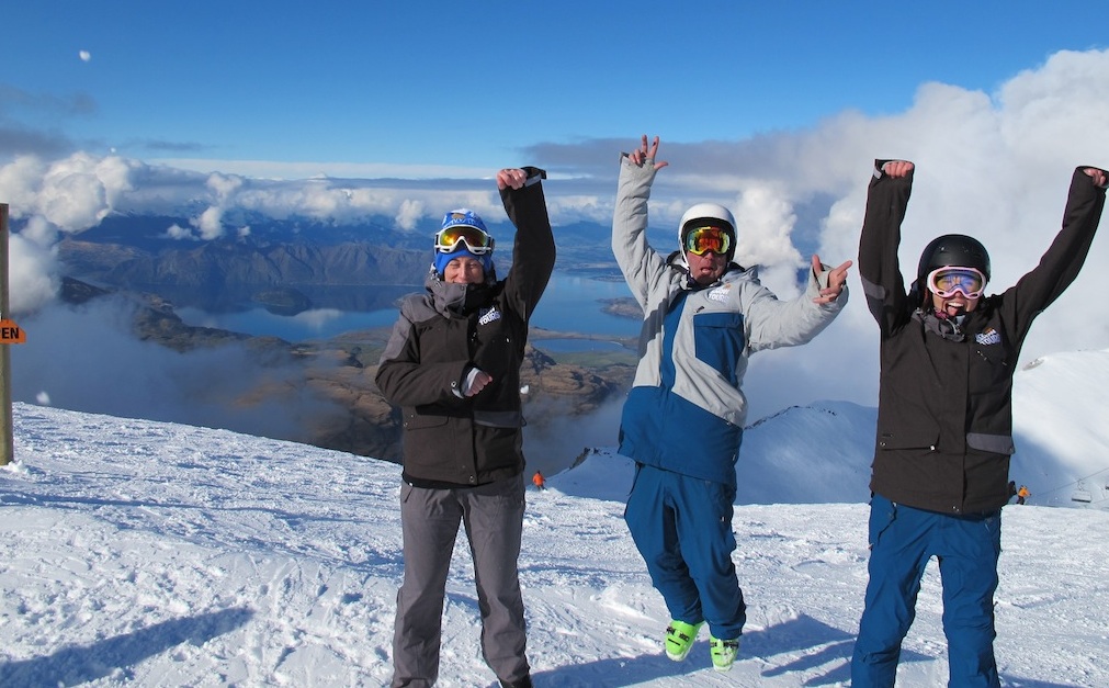 NZ Snow Tours Guides